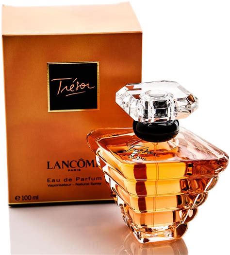 Trésor Lancôme perfume 